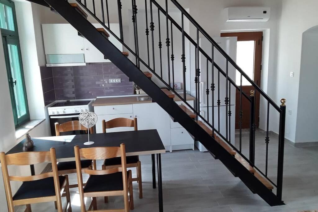 דירות סימי Giorgina'S House מראה חיצוני תמונה